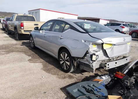 2021 Nissan Altima Sv Fwd from USA, damaged, VIN 1N4BL4DV6MN387715